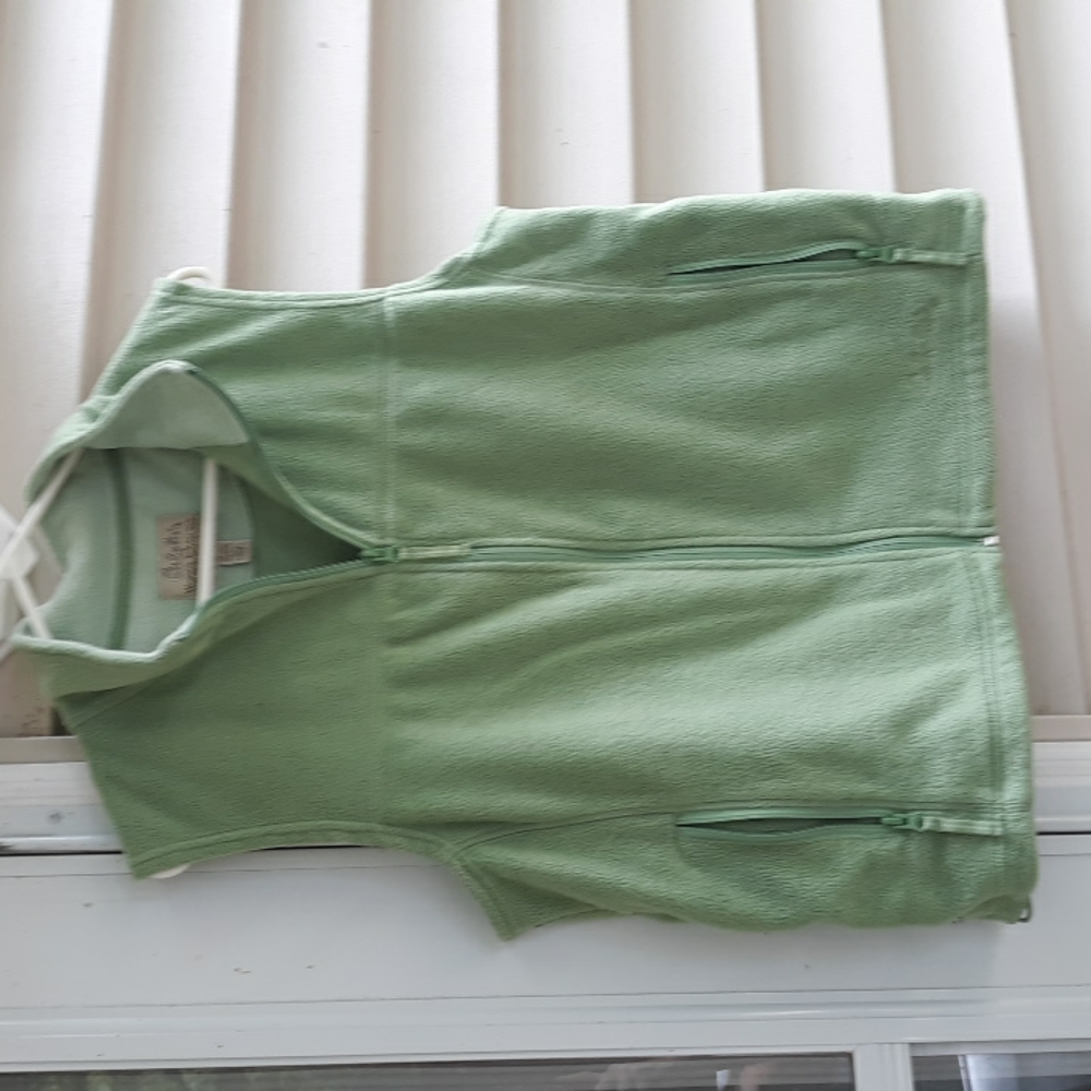 Cabelas fleece vest